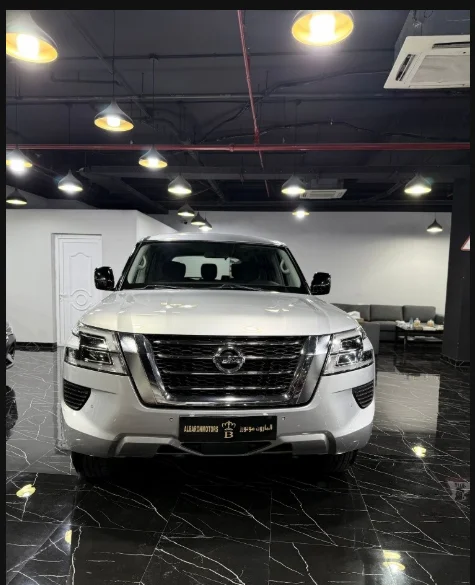 نيسان اكس اي 2020